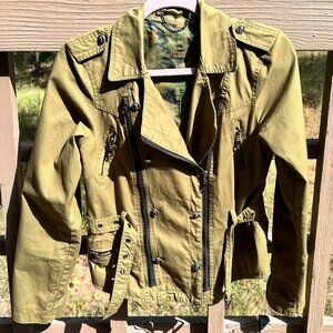 EUC RARE Vintage Army Utility Jacket with Zip Front, Lapels, Belt, Skull Buttons
